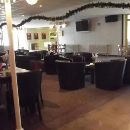 Apartment Moderne Mit Wlan+schwimmbad+sauna *